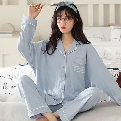 Ženska dvodijelna pamučna pidžama s gumbima