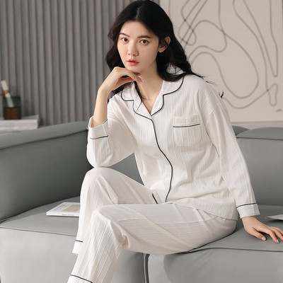 Ženska dvodijelna pamučna pidžama s gumbima