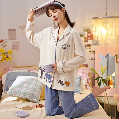 Ženska dvodijelna pamučna pidžama s gumbima