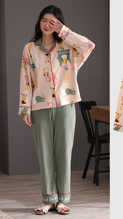 Ženska dvodijelna pamučna pidžama s gumbima