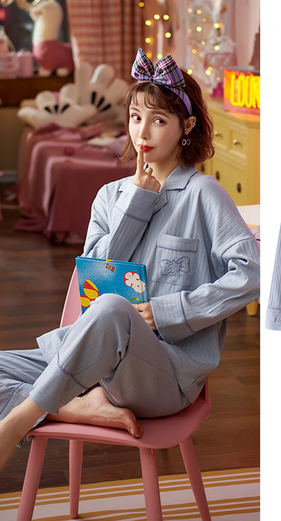 Ženska dvodijelna pamučna pidžama s gumbima