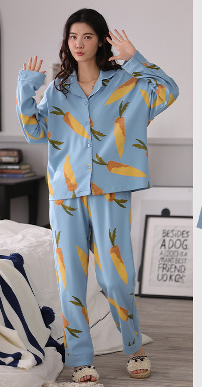 Ženska dvodijelna pamučna pidžama s gumbima