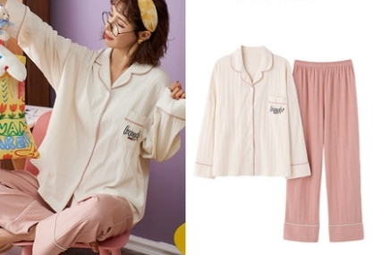 Ženska dvodijelna pamučna pidžama s gumbima