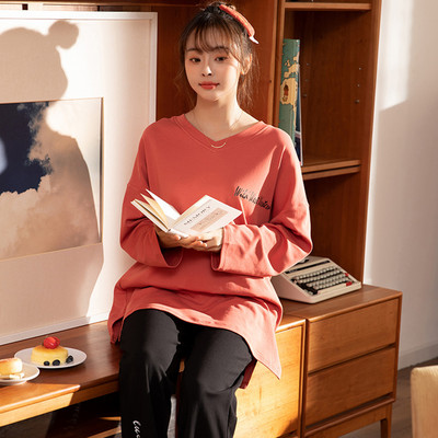 Novi model ženske pidžame iz dva dijela - više boja