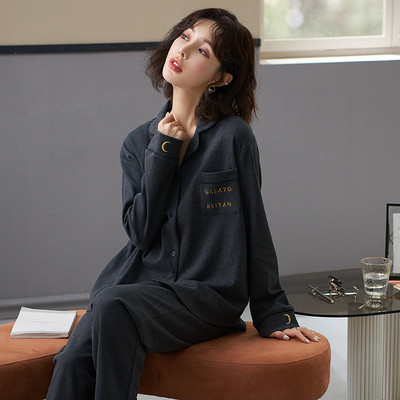 Ženska pamučna pidžama s dugim rukavima i džepovima