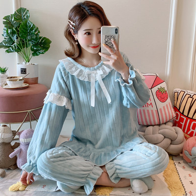 Дамска пижама от две части-различни модели