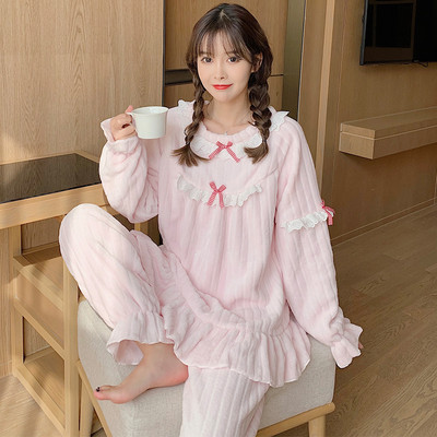 Дамска пижама от две части-различни модели