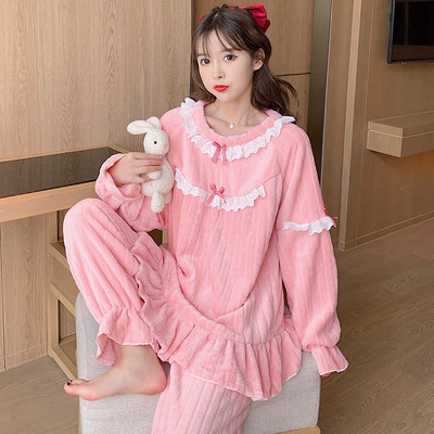 Дамска пижама от две части-различни модели