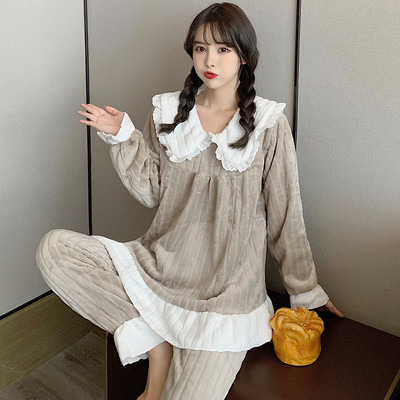 Дамска пижама от две части-различни модели