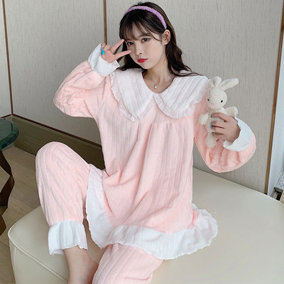 Дамска пижама от две части-различни модели