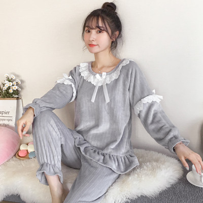 Дамска пижама от две части-различни модели