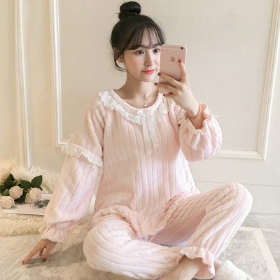 Дамска пижама от две части-различни модели