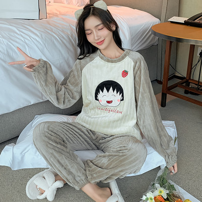 Дамска пижама от две части-различни модели