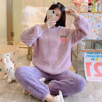 Дамска пижама от две части-различни модели