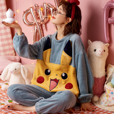 Topla pidžama iz dva dijela sa aplikacijom