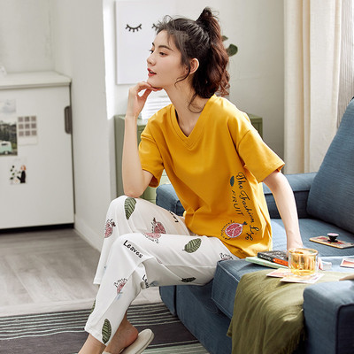 Ženska pidžama iz dva dijela sa kratkim rukavima i dužinom hlača 9/10