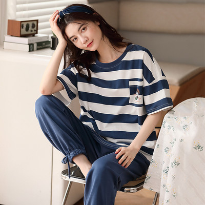 Ženska pidžama iz dva dijela sa kratkim rukavima i dužinom hlača 9/10