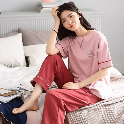 Ženska pidžama iz dva dijela sa kratkim rukavima i dužinom hlača 9/10