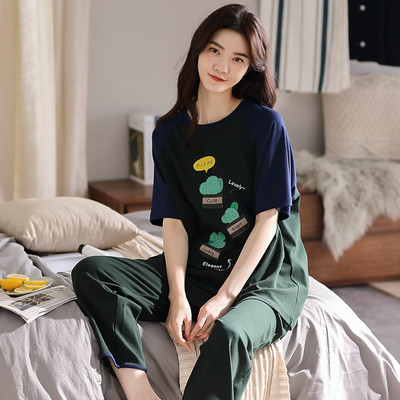 Ženska pidžama iz dva dijela sa kratkim rukavima i dužinom hlača 9/10