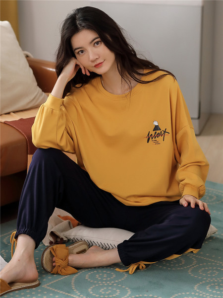 Ženska pidžama sa aplikacijom - dvodijelna