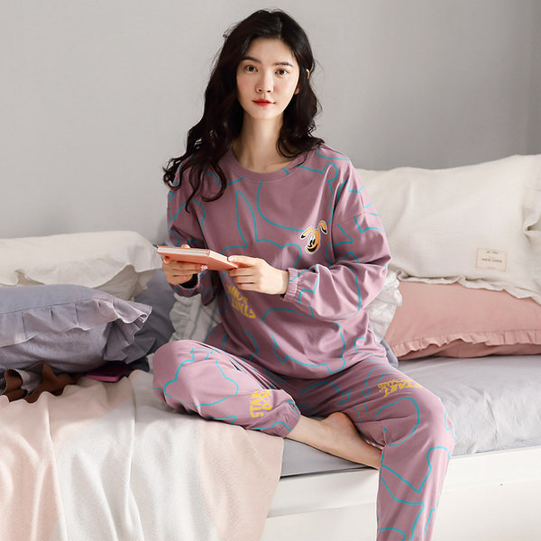 Moderna ženska pamučna pidžama s ovalnim izrezom