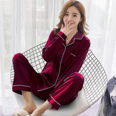 Ženska pidžama na dugmad i džep - iz dva dijela