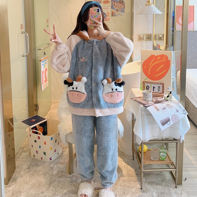 Ženska zimska pidžama iz dva dijela