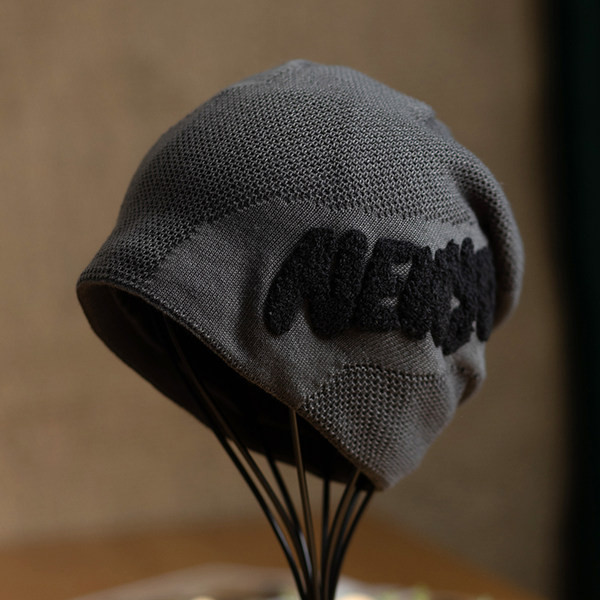 Novi model muške zimske kape sa toplom postavom