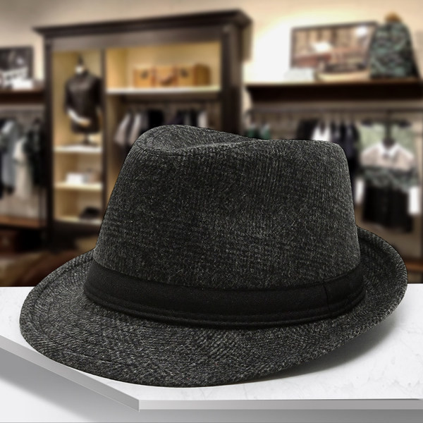 Muški zimski šešir s resama