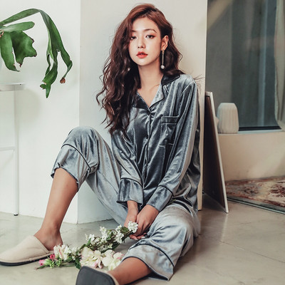 Ženska baršunasta pidžama - dva modela