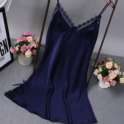 Ženska spavaćica na tanke naramenice