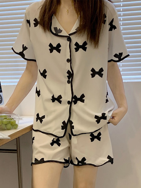 Ženske ljetne pidžame od ledene svile, dvodijelne labave kratke hlače kratkih rukava, crtani studentski kućni servis, tanko ljetno odijelo