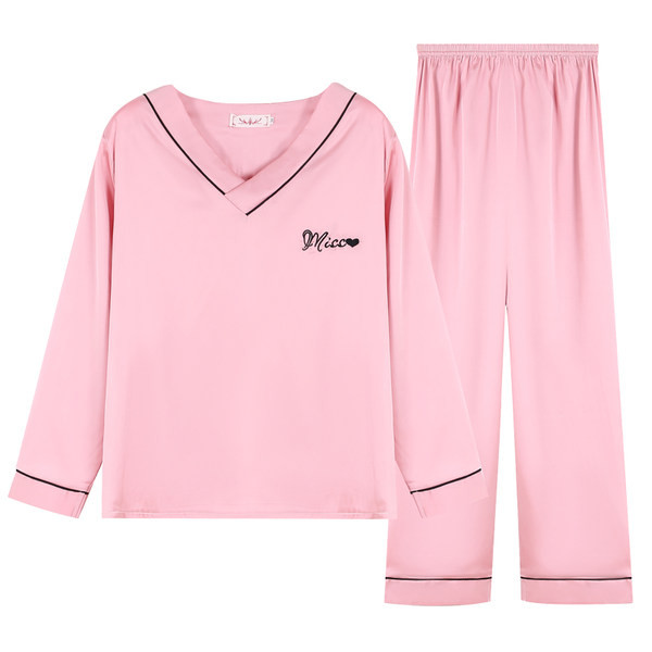 Ženska satenska pidžama od bluze sa špic izrezom i donjeg rublja