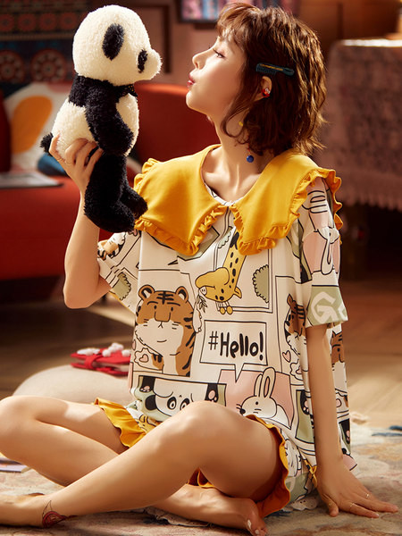 Дамска пижама от две части - различни модели