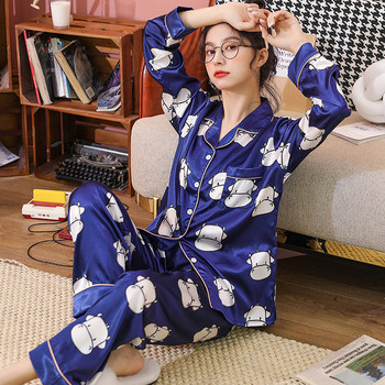 Дамска пижама от две части - различни апликации