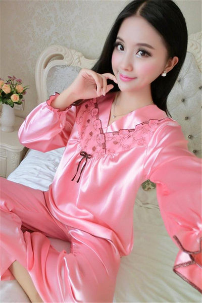 Ženska pidžama sa vezom - dvodijelna