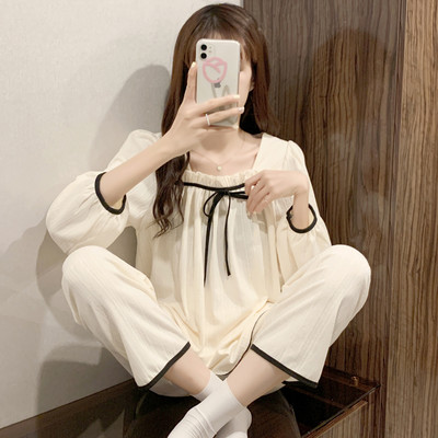 Novi model ženske pidžame iz dva dijela sa dugim rukavima i aplikacijom