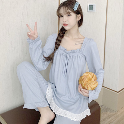 Novi model ženske pidžame iz dva dijela sa dugim rukavima i aplikacijom