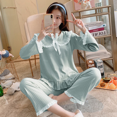 Novi model ženske pidžame iz dva dijela sa dugim rukavima i aplikacijom