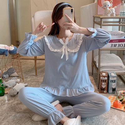 Novi model ženske pidžame iz dva dijela sa dugim rukavima i aplikacijom