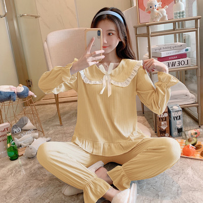 Novi model ženske pidžame iz dva dijela sa dugim rukavima i aplikacijom