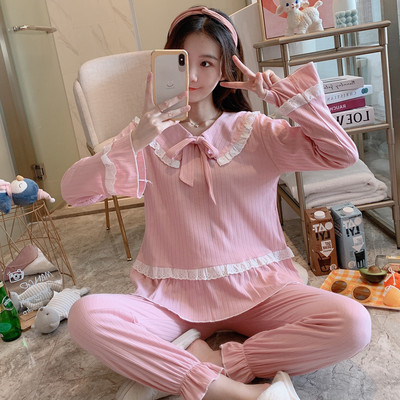 Novi model ženske pidžame iz dva dijela sa dugim rukavima i aplikacijom