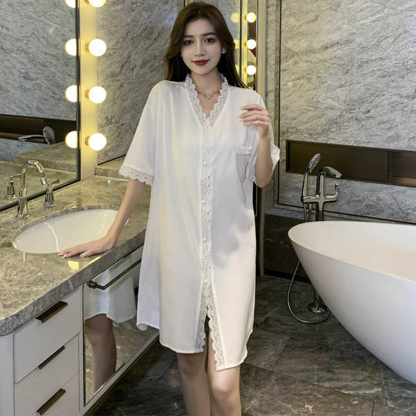 Ženska moderna spavaćica sa 3/4 rukavima i čipkom