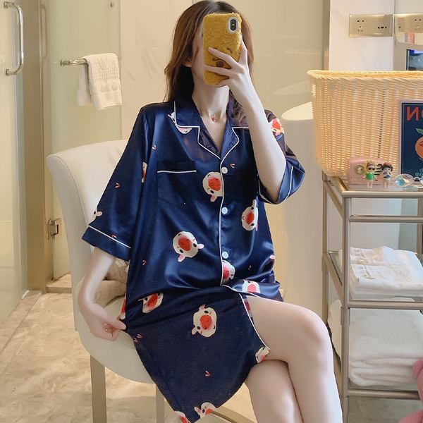 Novi model ženske satenske spavaćice na dugmad i kratkih rukava