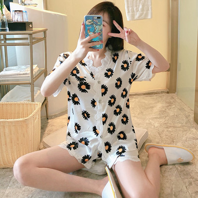 Дамска нощница с къс панталон - няколко модела