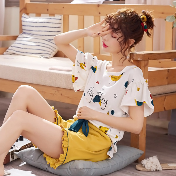 Pamučna ljetna pidžama iz dva dijela - kratkih rukava i kratke hlačice