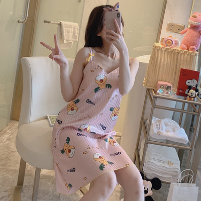 Ženska spavaćica na tanku naramenicu - više modela