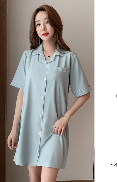 Moderna ženska spavaćica s gumbima za košulju