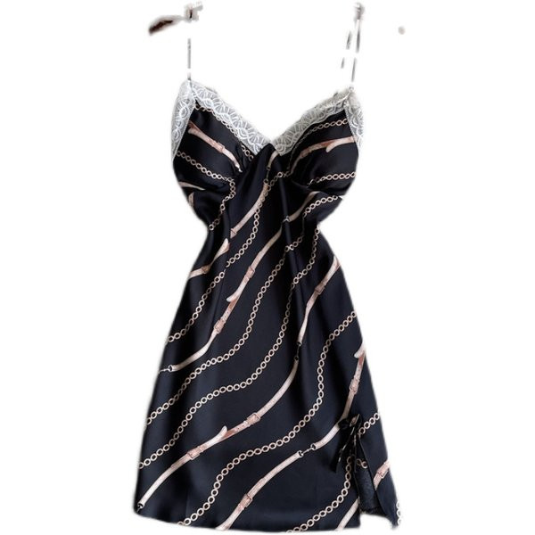 Сатенена нощница със средна дължина