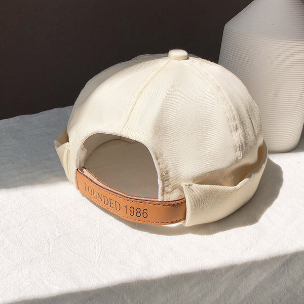 Ležerna muška kapa sa vezom - više boja